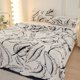 thumbnail image 1 of Manta Estampada de Hoja de Plátano 100x150cm Poliéster Suave y Grueso Ligera Franela Cálida para Sofá o Dormitorio Siesta Relajación, Verde/Blanco/Marrón, 1 of 6