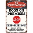 thumbnail image 1 of Letrero divertido de advertencia de cuidado con perros, no entrar, letreros de metal, no se permiten perros en las instalaciones, letreros de hojalata, perro en el patio, señal de parada, mantenga la, 1 of 3