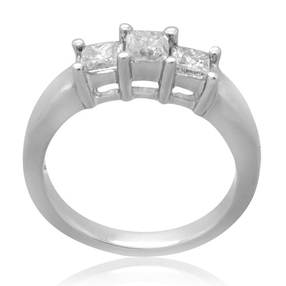 14K White Gold 1.00 CTTW Three Stone Diamond Ring