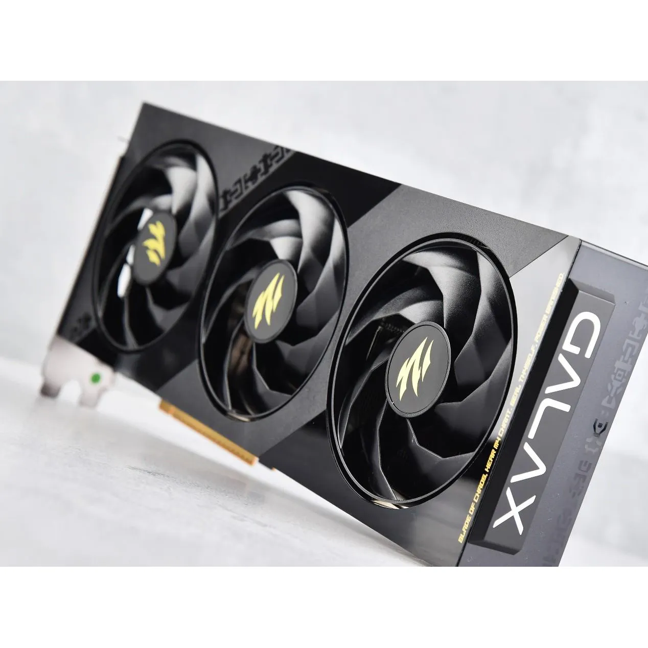 GALAX RTX 5060 8GB GDDR7 128 Bit PCI Express 5.0 x 16 Graphics Card Black