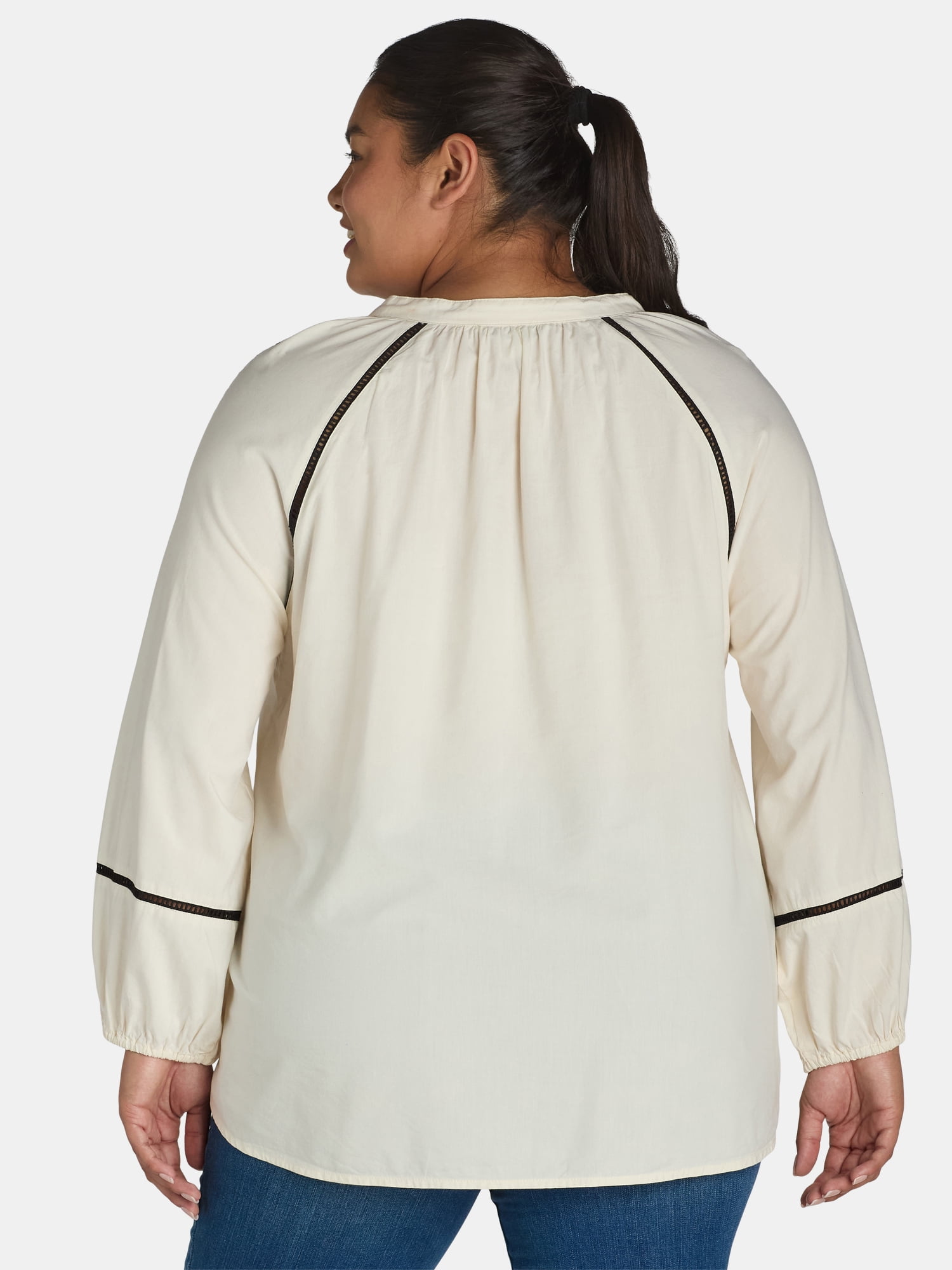 The Pioneer Woman Embroidered Blouse