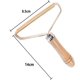 thumbnail image 2 of Juego de 2 cepillos quitapelusas manuales, afeitadoras de pelusas, quitapelusas portátil para abrigos, tejidos, suéteres, alfombras, cortinas, sofás, 2 of 5