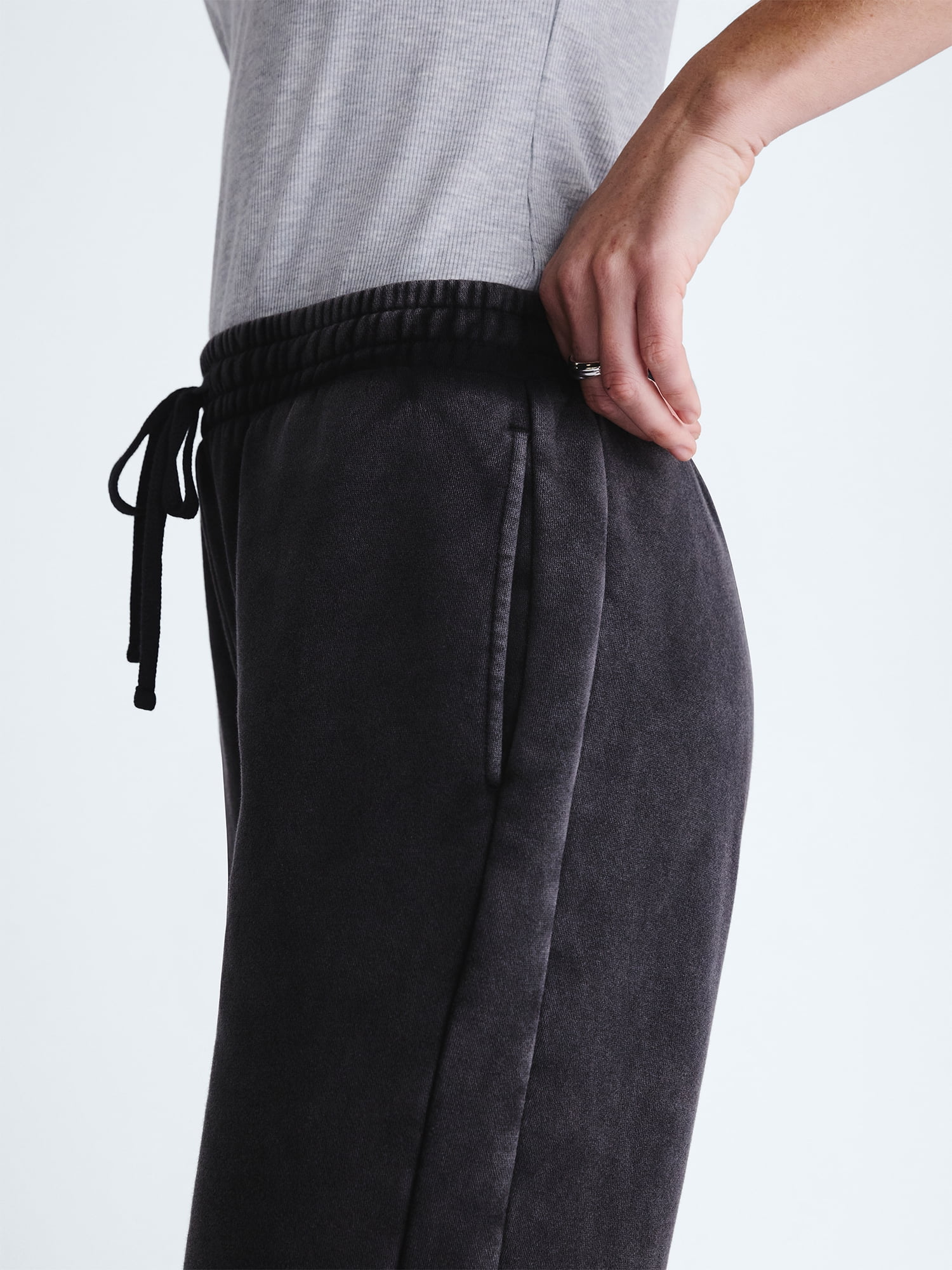 Scoop Women's and Women's Plus Mineral Wash Fleece Flare Leg Sweatpant, Sizes XS-4X