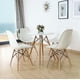Ensemble de Quatre (4) Chaise de Style Eames Blanc avec Pieds en Bois Naturel Chaise de Salle à Manger Chaise de Bureau Eiffel – image 1 sur 5