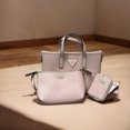 thumbnail image 1 of Guees set de tres piezas con caja, bolso bandolera, bolso de mujer, 1 of 5