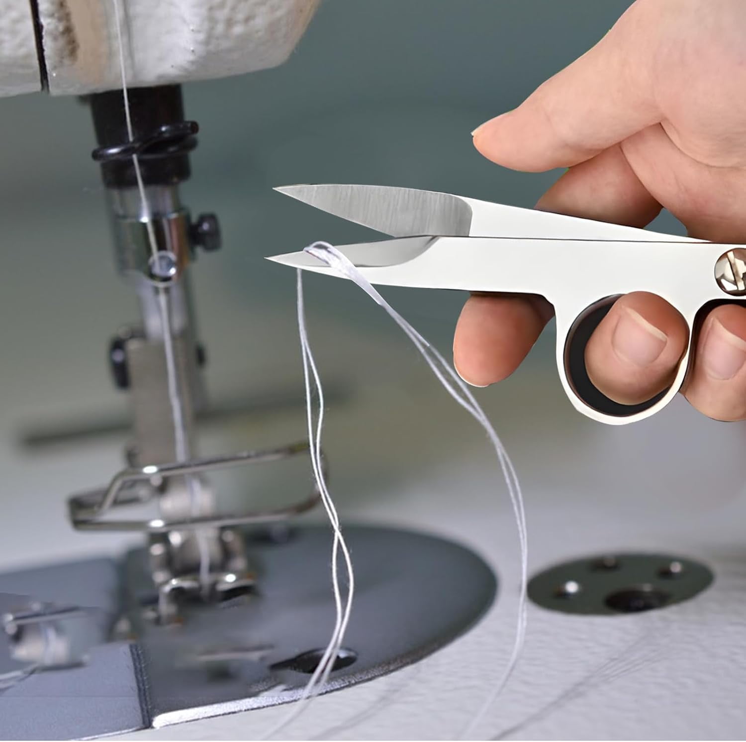 ABCISI Thread Snips for Sewing, 4Pcs Sewing Snips with Protective Plastic Sleeve Small Scissors Mini Snippers Shear Trimming Nipper Clipper for Quilting, Embroidery, Dressmaking Tailoring Dressmaking