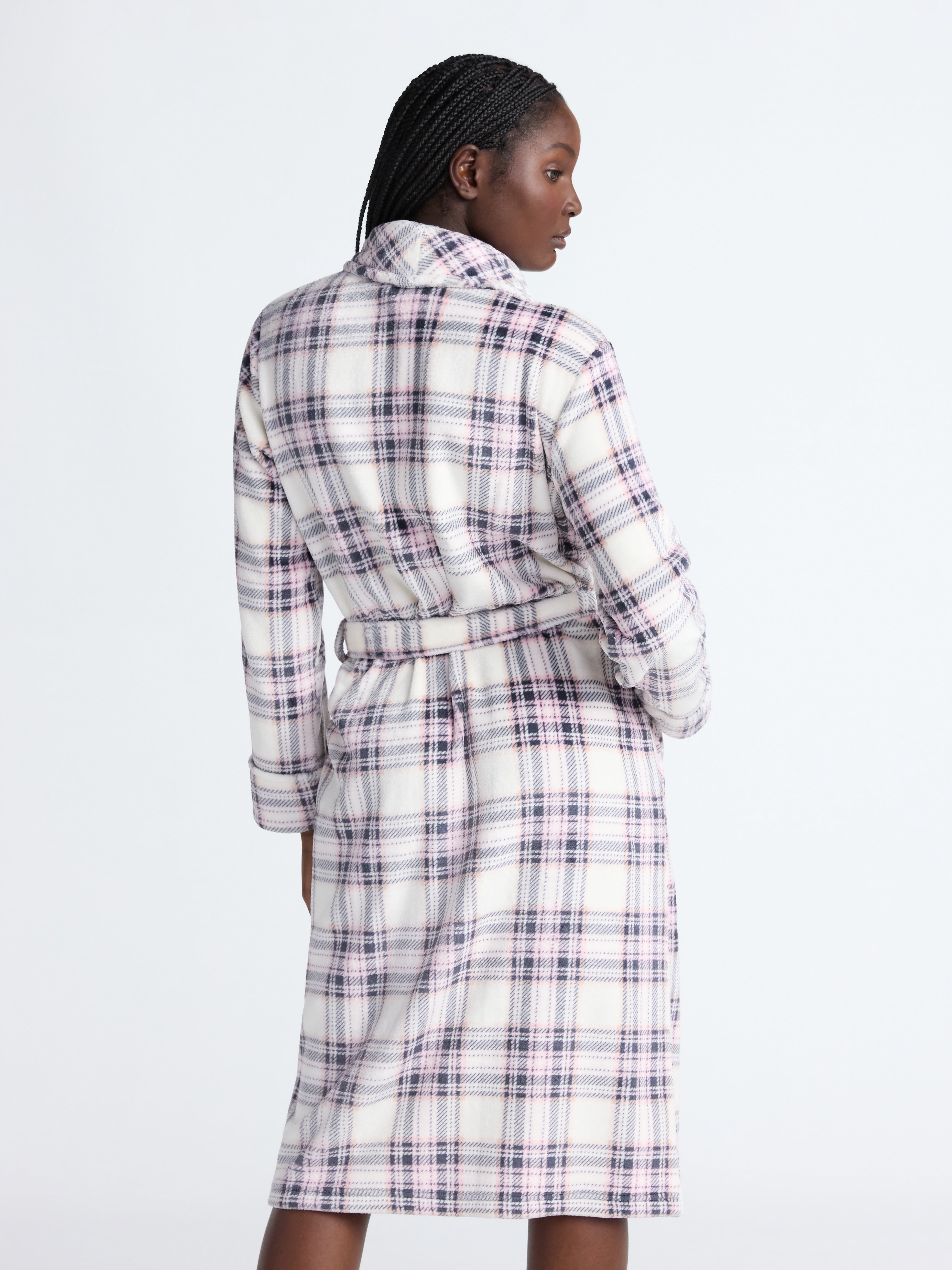 Joyspun Women's Plush Robe, Sizes S-3X