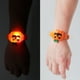 thumbnail image 4 of Pulsera luminosa de Halloween con accesorios, pulsera luminosa con cabeza de fantasma de calabaza., 4 of 6