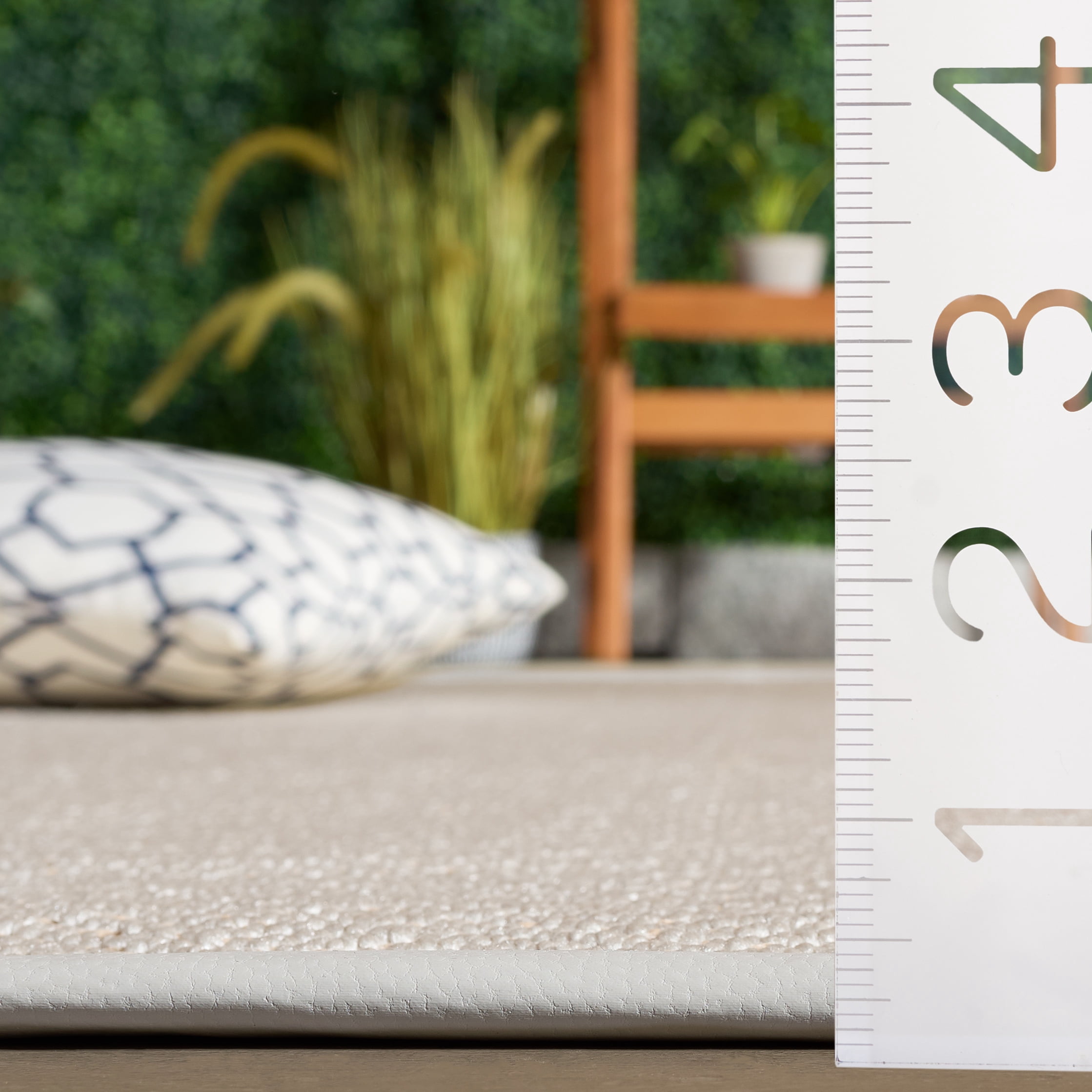 Safavieh Napa Faux Sisal Rozanne Geometric Area Rug, Natural/Beige, 6' x 6' Round