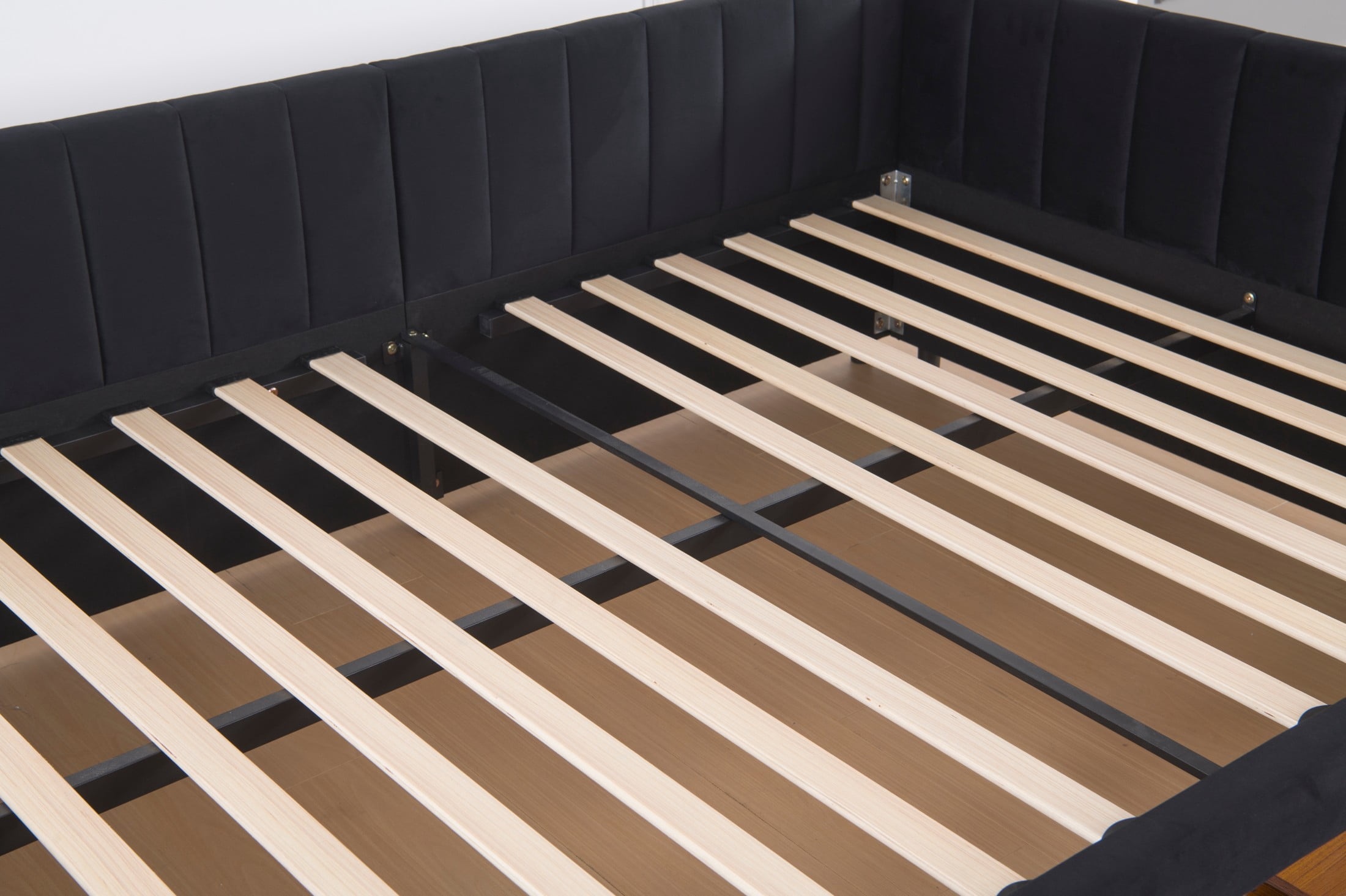 Aukfa Queen Size Upholstered Daybed with 2 Storage Drawers, L-Shaped Channel-Tufted Headboard, Black