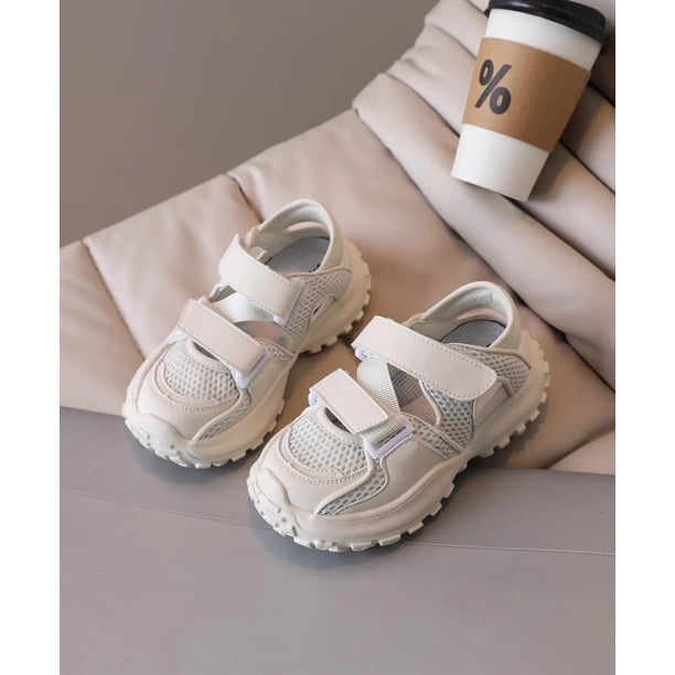 Sandalias deportivas transpirables para niños, novedad de verano, zapatos informales para niños y niñas, medias sandalias para bebés, calzado cómodo
