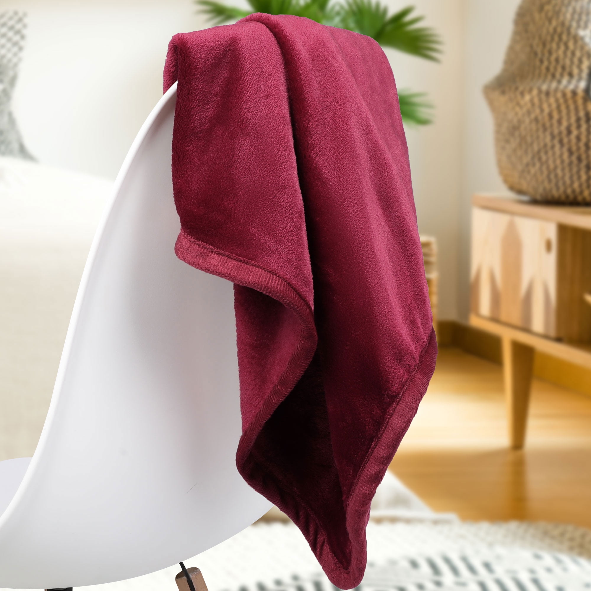 Unique Bargains Flannel Fleece Blanket Soft Luxury Hemmed Burgundy 23"x30"