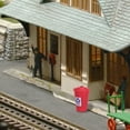 thumbnail image 4 of leyfeng Botes de basura en miniatura Botes de basura pintados Modelo de latas de camión de basura Sandtable Fairy House Street Scenery, 4 of 8