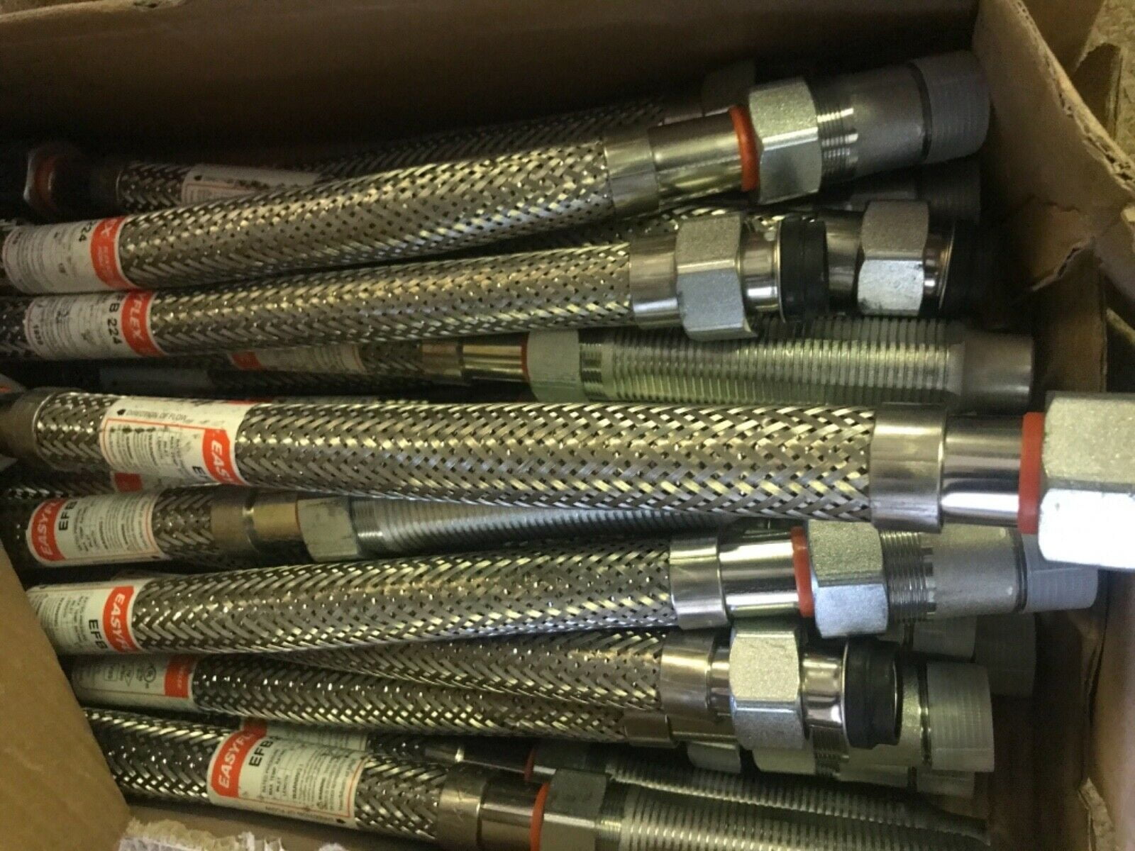 EASYFLEX (20) Flexible Sprinkler Drop Hose 1" NPT x 1/2" NPT EFB 224