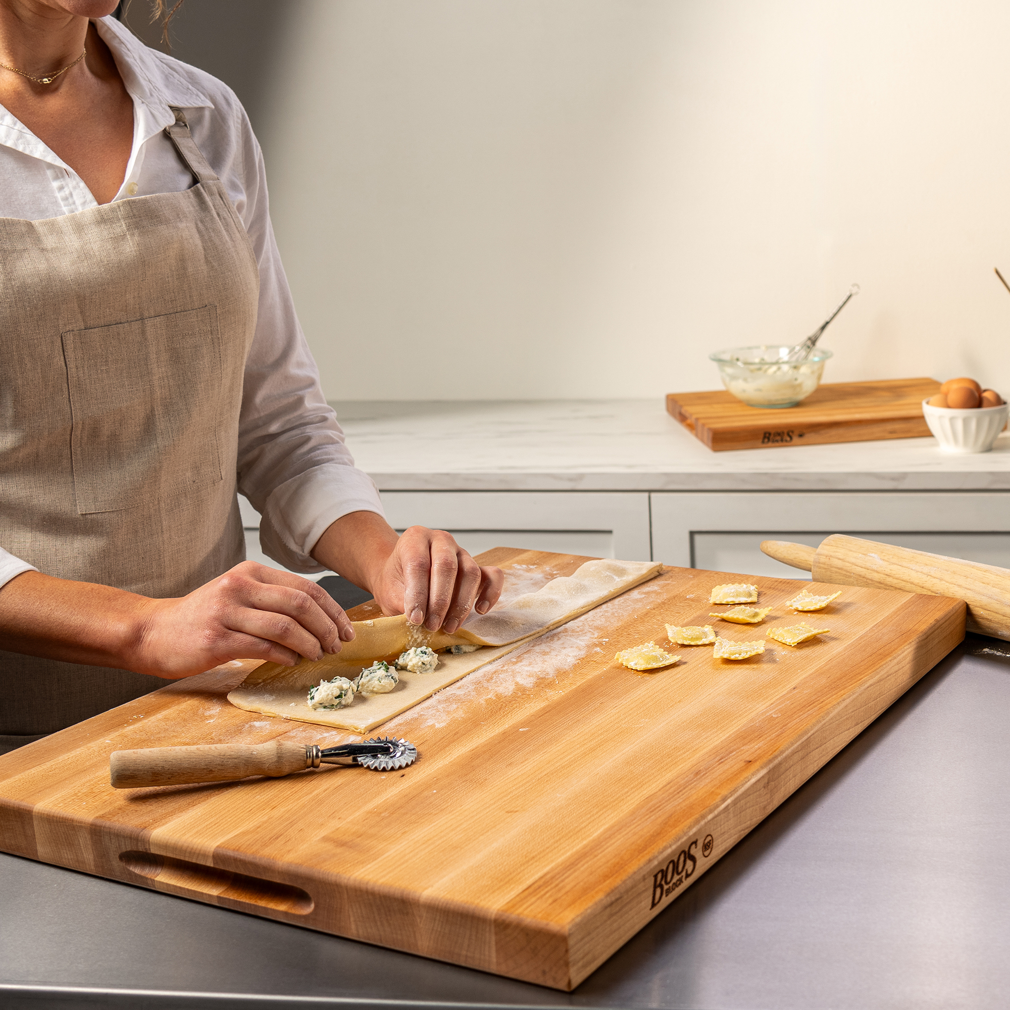 John Boos R-Board Reversible Wood Cutting Board, 24" x 18" x 1 1/2", Maple