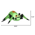thumbnail image 2 of Araignée verte soufflée par l'air, 2 of 3