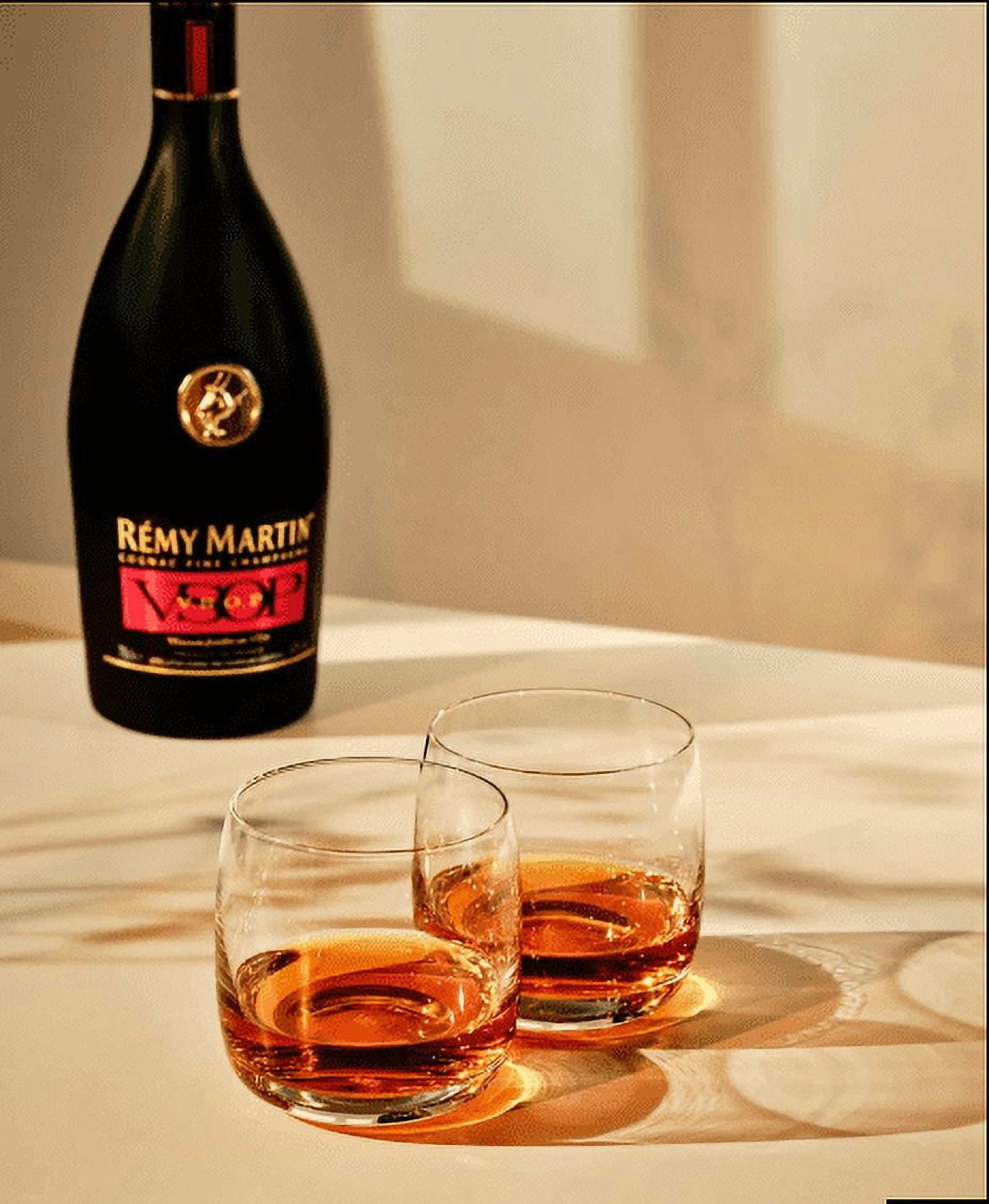 Remy Martin VSOP Cognac, 750 ml, Glass Bottle, 40% ABV - Walmart.com