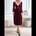 thumbnail image 4 of Vestido Formal Elegante de Terciopelo con Escote en V y Encaje Retro Estilo Vintage para Mujer. Rojo Vino M, 4 of 10