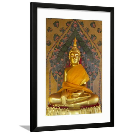 Gold Buddha Statue in Wat Arun (The Temple of Dawn), Bangkok, Thailand, Southeast Asia, Asia Framed Print Wall Art By Stuart