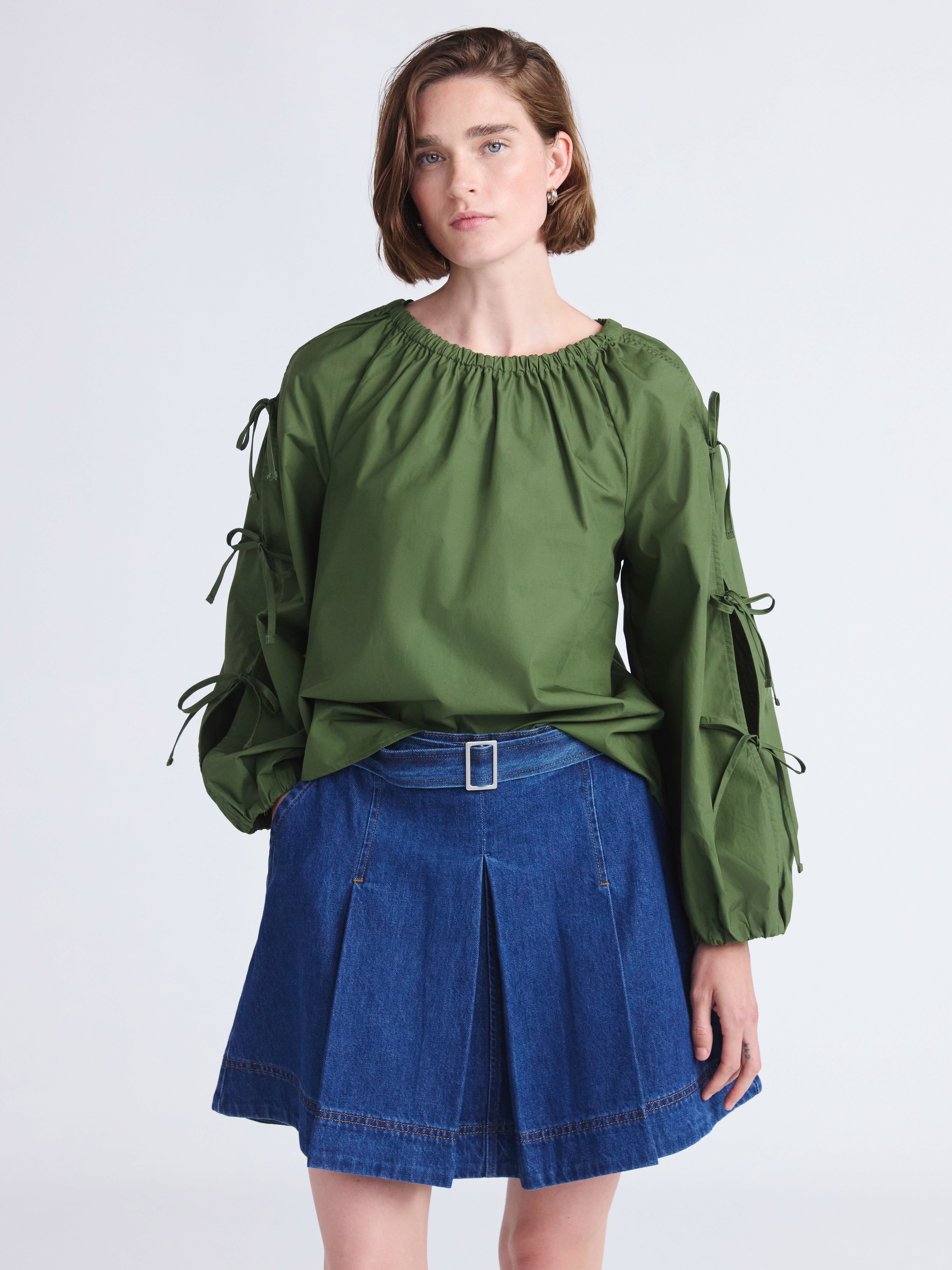 Free Assembly Women's and Women's Plus Gathered Neck Cotton Top with Long Tie Sleeves, Sizes XS-4X