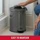 thumbnail image 5 of Bote de basura Rubbermaid de acero inoxidable de 6 litros con tapa, color carbón, 5 of 7