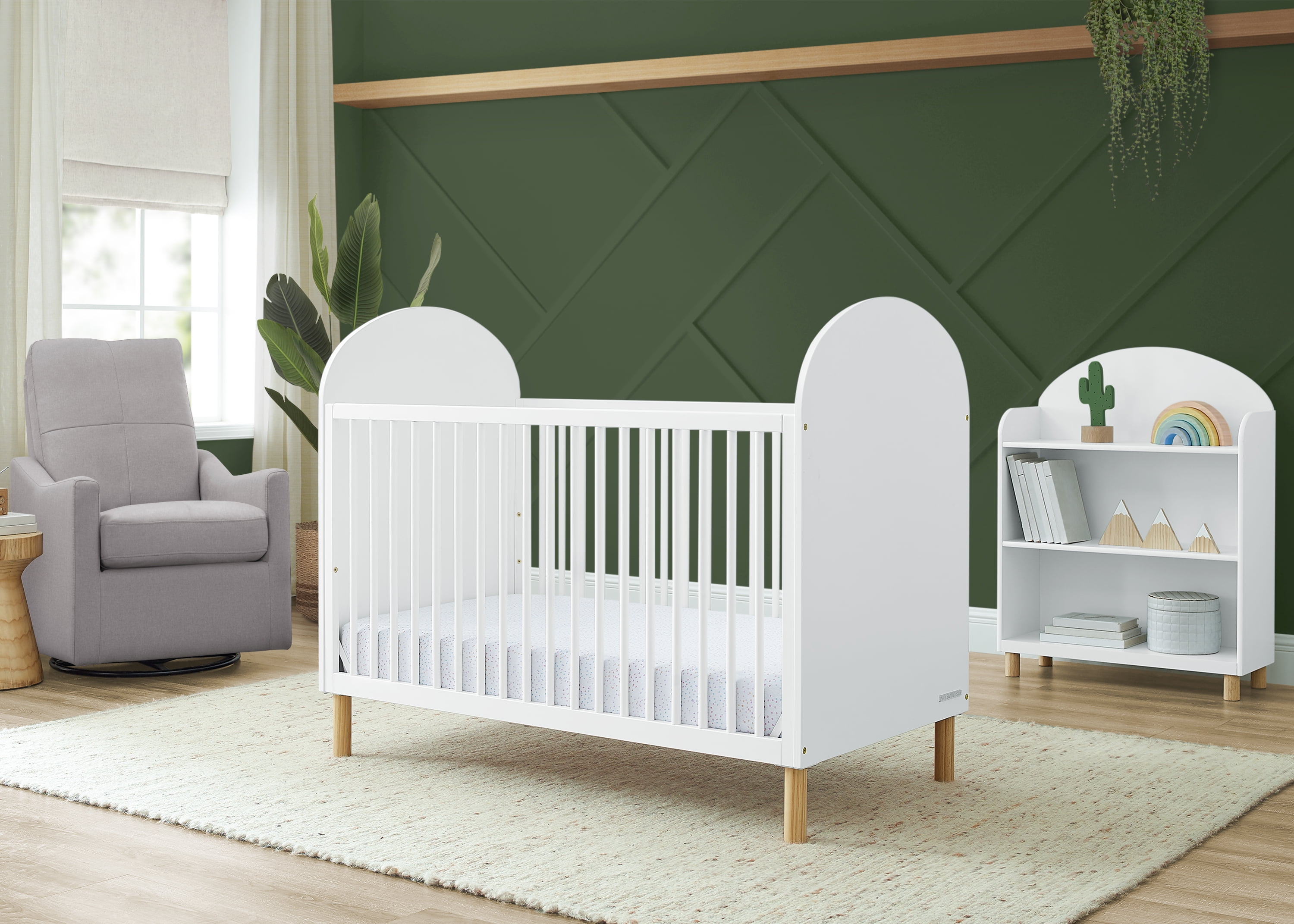 Delta Children Reese 4-in-1 Convertible Crib - Greenguard Gold Certified, Bianca White/Natural