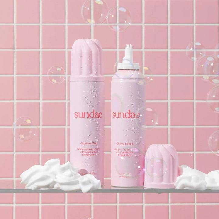 Sundae Whipped Shower Foam Cherry on Top, For All Adult Skin Types
