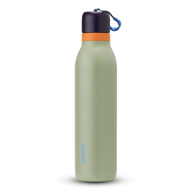 Owala FreeSip Twist - Botella de agua de acero inoxidable con popote y aislamiento térmico, para deportes y viajes, sin bisfenol A, 24 onzas, azul/verde (Camo Cool)
