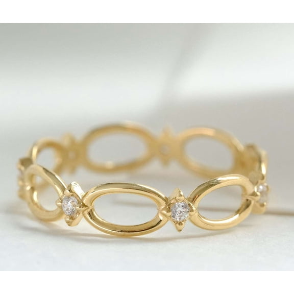 vylahjewellery 18K Yellow Gold Round Cut Wedding Anniversary Ring for Women Minimalist Moissanite Diamond Promise Ring Engagement Jewelry Gift