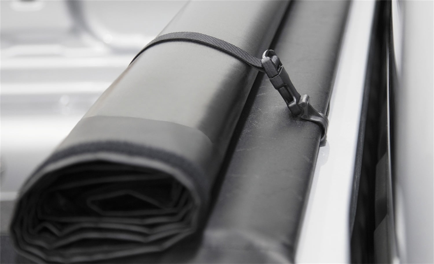 Access Lorado 99-07 Ford Super Duty 6ft 8in Bed Roll-Up Cover Fits select: 1999-2007 FORD F250, 1999-2007 FORD F350
