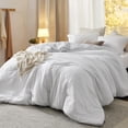 thumbnail image 1 of Juego de edredón Bedsure, tamaño queen, reversible, blanco, 3 piezas, 1 of 7
