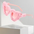 thumbnail image 4 of Felpa suave de la moda, anteojos clásicos de las gafas de  UV400 para la Rosado Yuyangstore Gafas de sol en forma de corazón, 4 of 8
