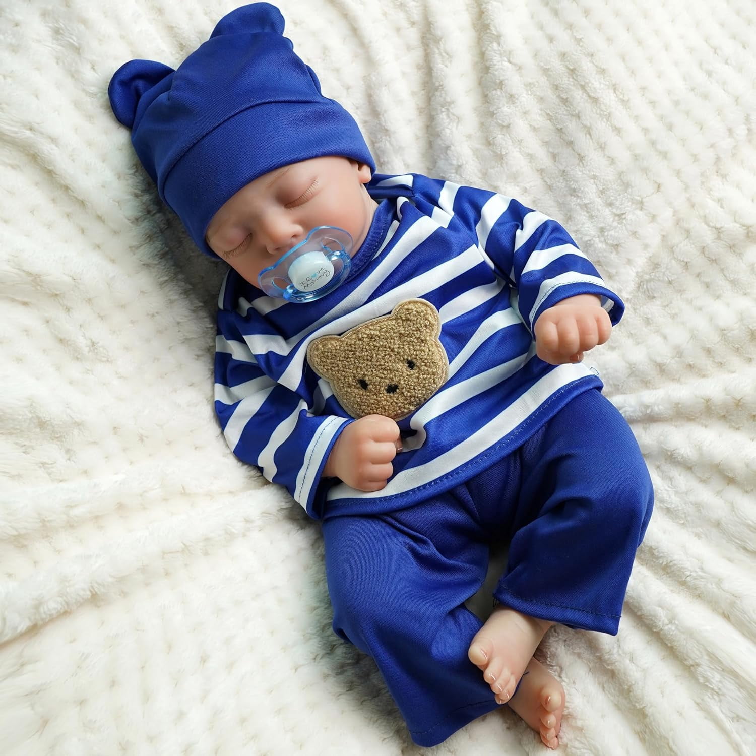 17" Lifelike Reborn Baby Doll with Soft Cloth Body, Realistic Sleeping Newborn with Closed Eyes, Gift for Kids 3+ Years Old
