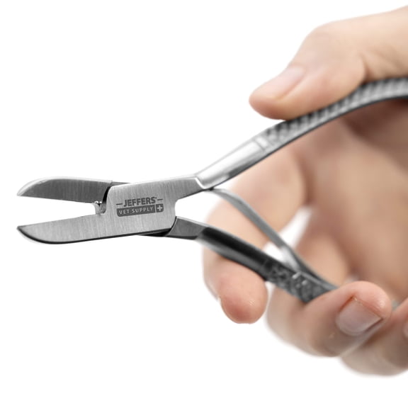 Jeffers Rust Resistant Pig Tooth & Tail Nippers, 5.5" - Farm & Ranch Livestock Tool, One Hand Operation, Chrome Plated Durable Swine Clipper for Piglets, Suckling Pigs, Veterinary & Animal Care