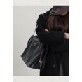 thumbnail image 3 of 2024 Nuevo bolso de hombro multicapa de cuero de alta calidad para mujer, bolso de mano sencillo todo en uno de gran capacidad para el ocio y el viaje diario a la moda, 3 of 5