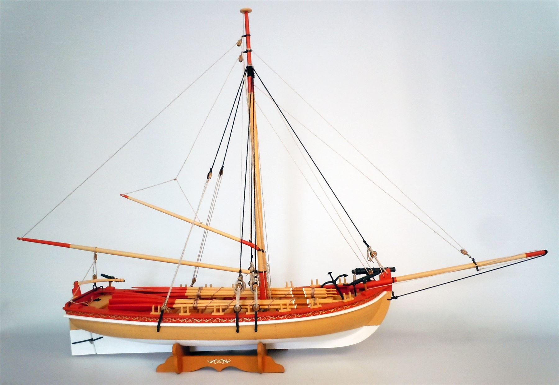 MODEL SHIPWAYS WOOD-PLANKED LONGBOAT KIT W/TOOLS & GLUE PAINTS ONLY $99.99 