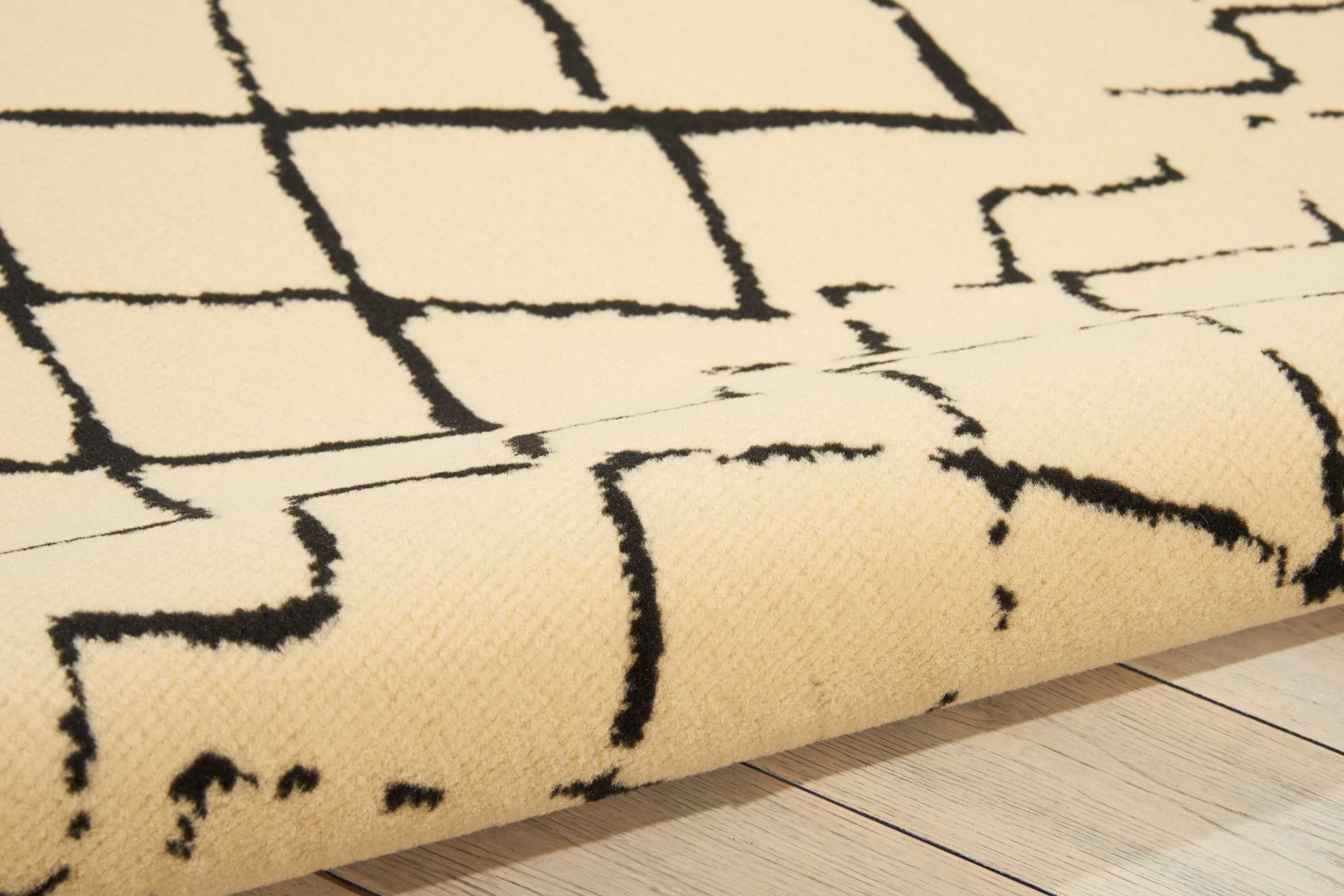 Desert Fields Contemporary Geometric Loomed Area Rug, 5' x 7'