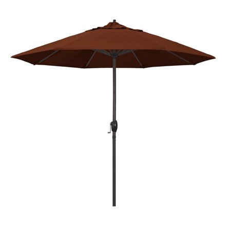 California Umbrella Casa Series Patio Market Umbrella in Olefin with Aluminum Pole Aluminum Ribs Auto Tilt Crank Lift