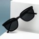 thumbnail image 3 of Gafas de sol negras para protegerte del sol cuando viajas.--Montura negra, gafas de sol con parche gris negro oso de fresa Electrónica, 3 of 5