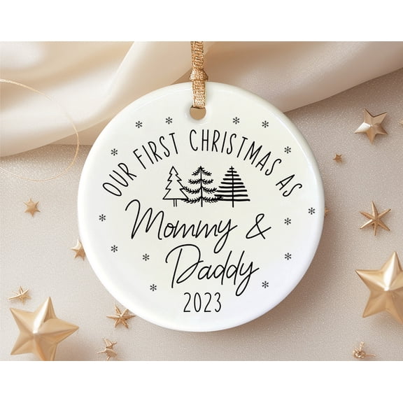 Personalized New Parents Ornament, Expecting Parents Gift, First Christmas as Mommy and Daddy Keepsake