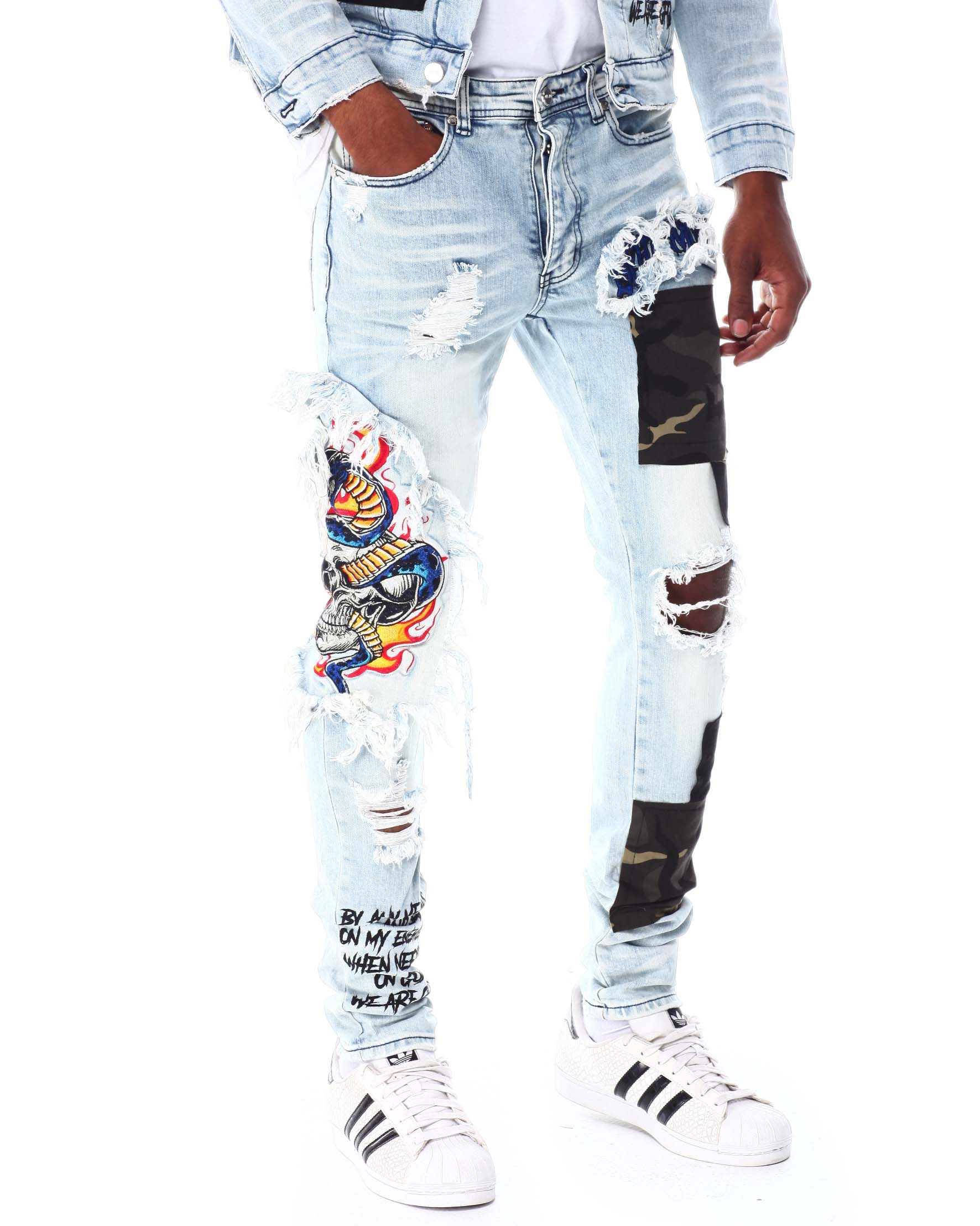 GFTD LA Men's Luke Skinny Fit Jeans – Skull Patch Painted Distressed Denim – Black, 33" Inseam, Zip Closure
