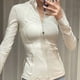 thumbnail image 1 of Chaqueta deportiva Pomoko para mujer corte ajustado elástica para correr yoga fitness manga larga, 1 of 6