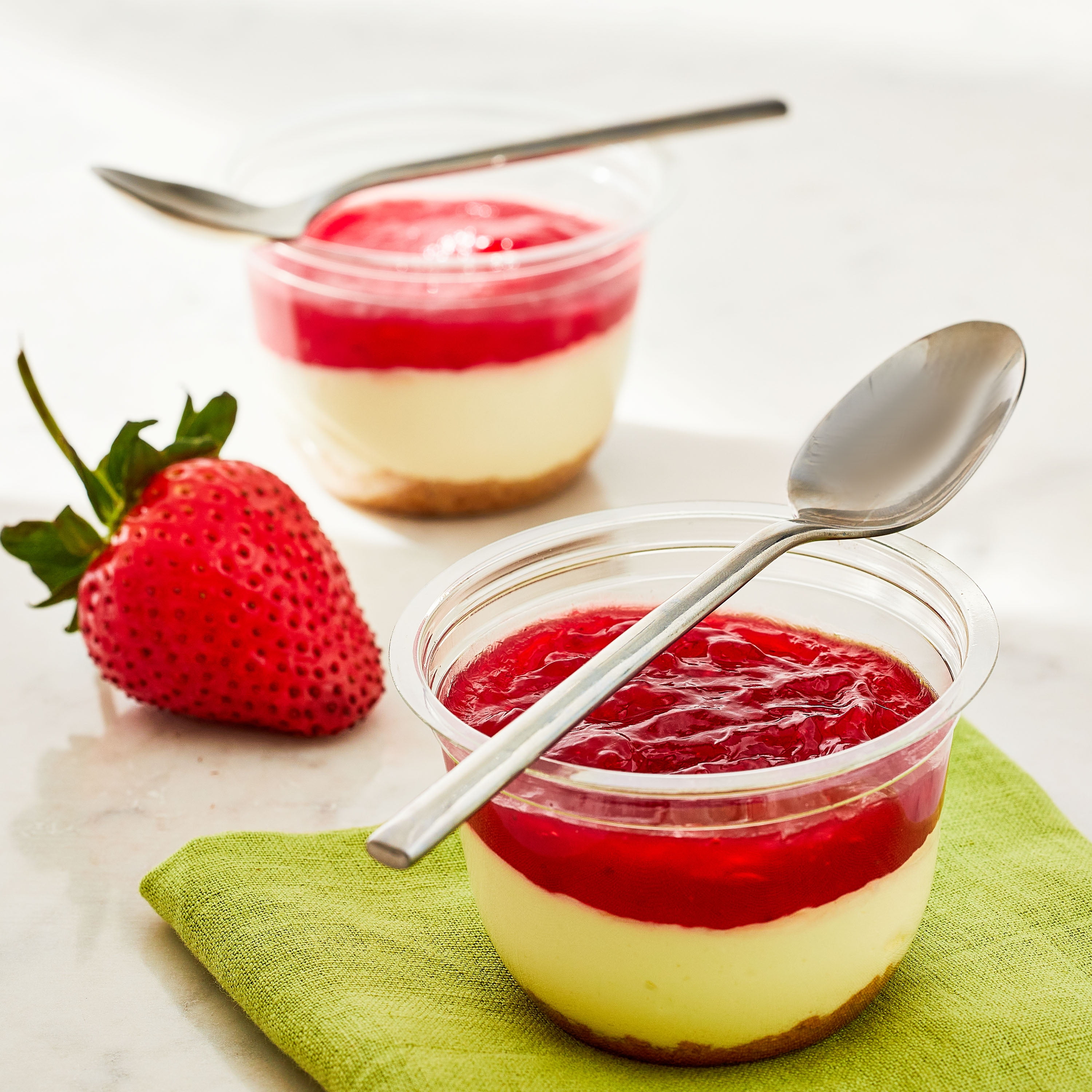 Marketside Strawberry French Style Whipped Cheese Cake Mousse Dessert Cup, Creamy, 5.5 oz