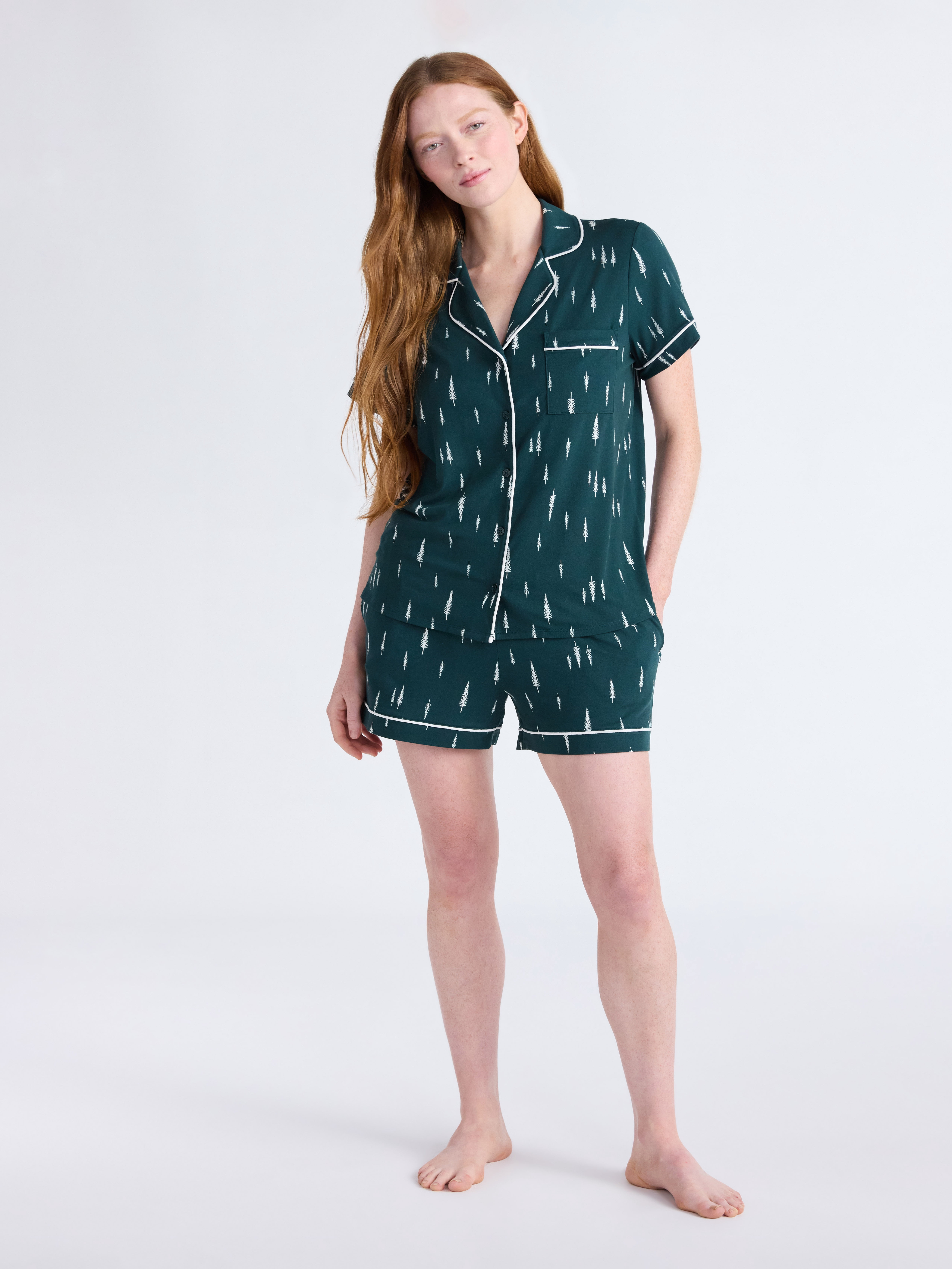 Joyspun Women’s Dreamy Soft Collection Notch Collar Knit Top and Boxer Shorts Pajama Set, Sizes XS-3X