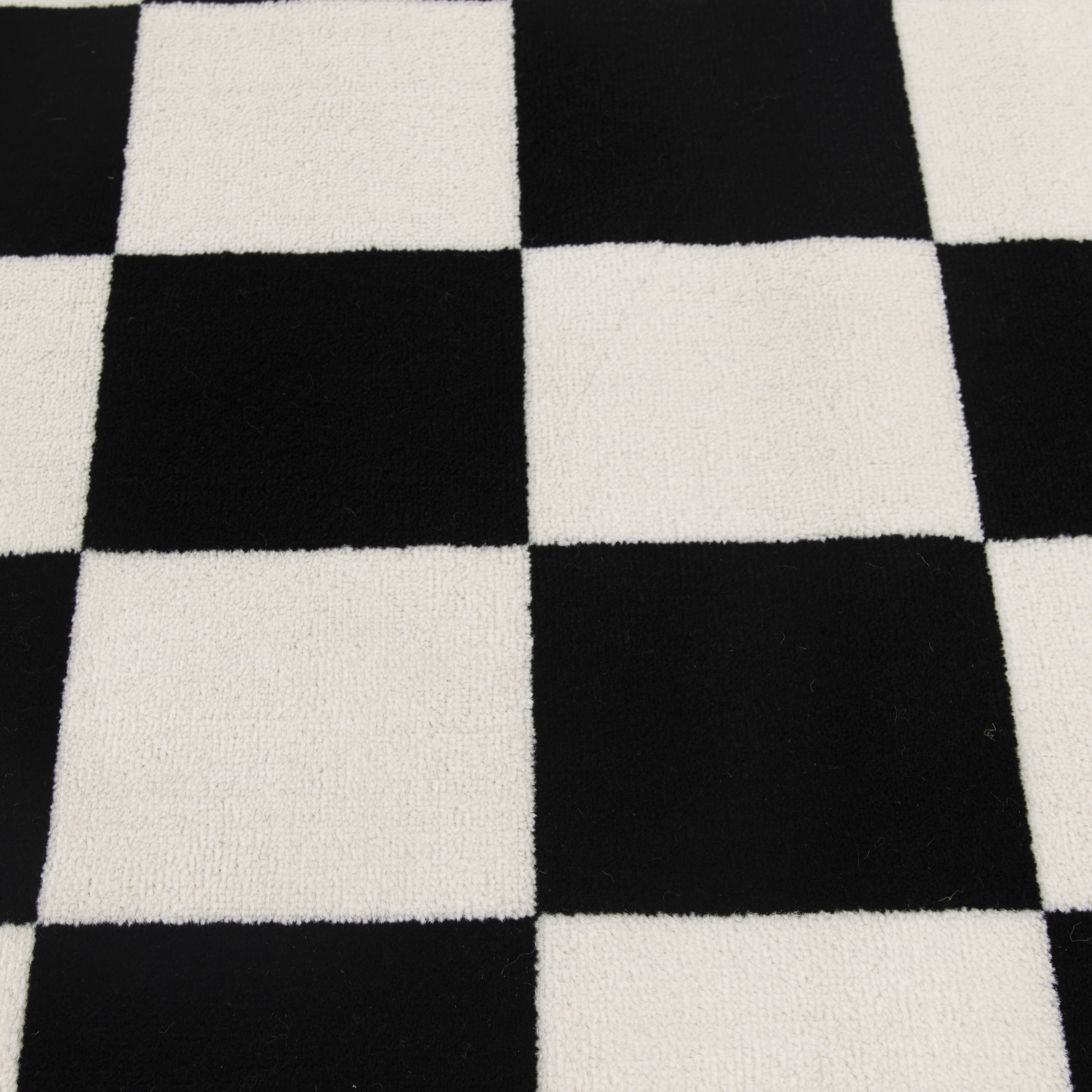 Mainstays 36"x56" Black and White Check Indoor Area Rug