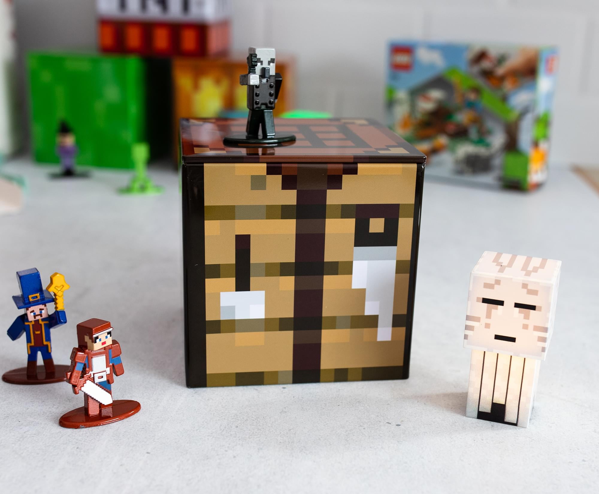 Minecraft Crafting Table Fabric Storage Bin Cube Organizer with Lid