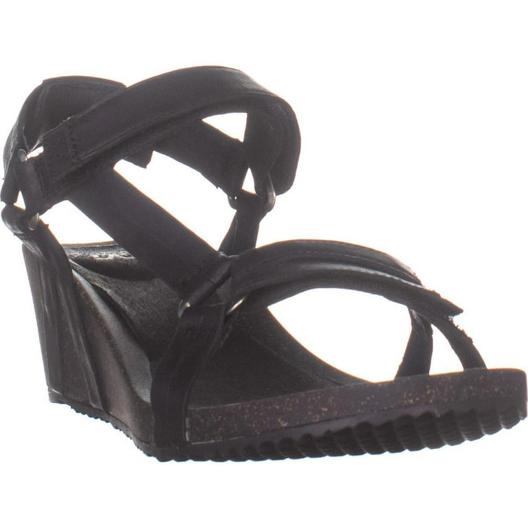 Teva ysidro universal on sale sandals