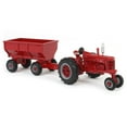 thumbnail image 2 of Tractor Case IH Farmall 400 a escala 1/64 de metal fundido con vagón, 2 of 6