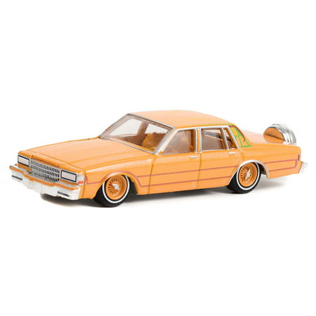 Greenlight Collectibles California Lowriders Series 2 - 1990 Chevrolet Caprice Classic with Continental Kit in Custom Kandy Orange