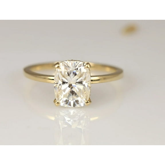 vylahjewellery Women’s Cushion Cut Moissanite Diamond Rings 18K Yellow Gold Solitaire Engagemen Rings Proposal Jewelry Gift Hidden Halo Born Birthstone Anniversary Ring